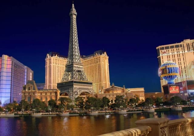 Ile kosztuje lot do Las Vegas? Sprawdź ceny i uniknij wysokich kosztów Ile kosztuje lot do Las Vegas? Sprawdź ceny i uniknij wysokich kosztów