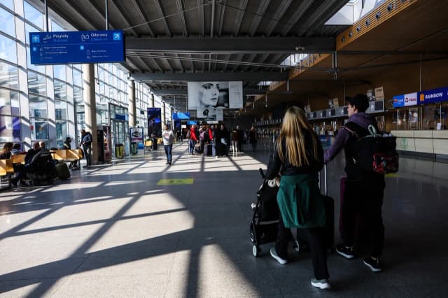 Gdzie można polecieć z Poznania? Odkryj najlepsze kierunki lotów Gdzie można polecieć z Poznania? Odkryj najlepsze kierunki lotów