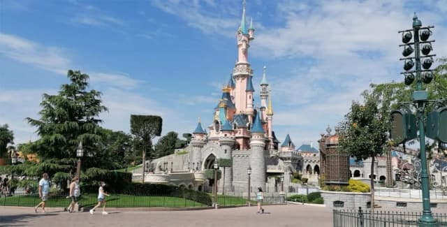Najlepsze atrakcje w Disneyland Paris, które musisz zobaczyć