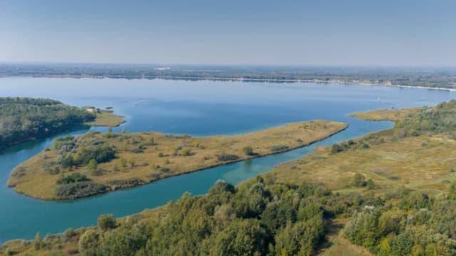 Najlepsze atrakcje nad jeziorem tarnobrzeskim, które musisz poznać Najlepsze atrakcje nad jeziorem tarnobrzeskim, które musisz poznać